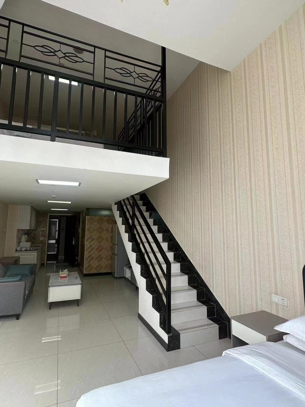 Yo Yo Apartment Zheng Jia Dong Fang Branch Canton Extérieur photo
